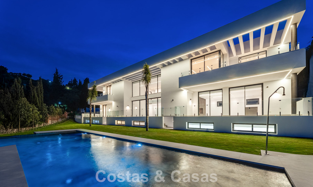 Nieuwe, energie efficiënte designervilla te koop, dicht bij de golfbanen, in Benahavis - Marbella 783145