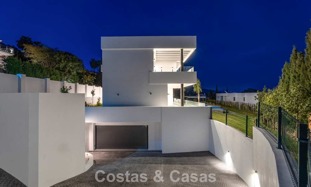 Nieuwe, energie efficiënte designervilla te koop, dicht bij de golfbanen, in Benahavis - Marbella 783149