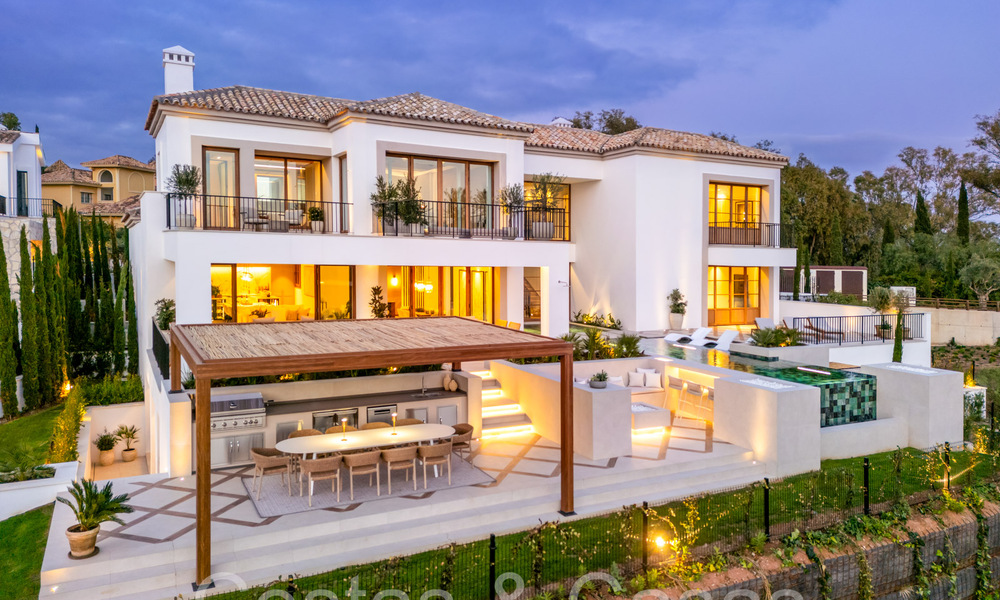 Royale luxevilla te koop met prachtig uitzicht op zee in een vooraanstaand gated community in La Quinta in Benahavis - Marbella 63874