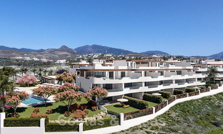 Nieuwe, luxueuze appartementen in eigentijdse stijl te koop met een ruim terras en panoramisch uitzicht op de New Golden Mile tussen Marbella en Estepona 50060