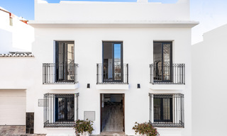 Schitterende townhouse te koop op wandelafstand van alle voorzieningen in het pittoresk oud centrum van Estepona 49854 