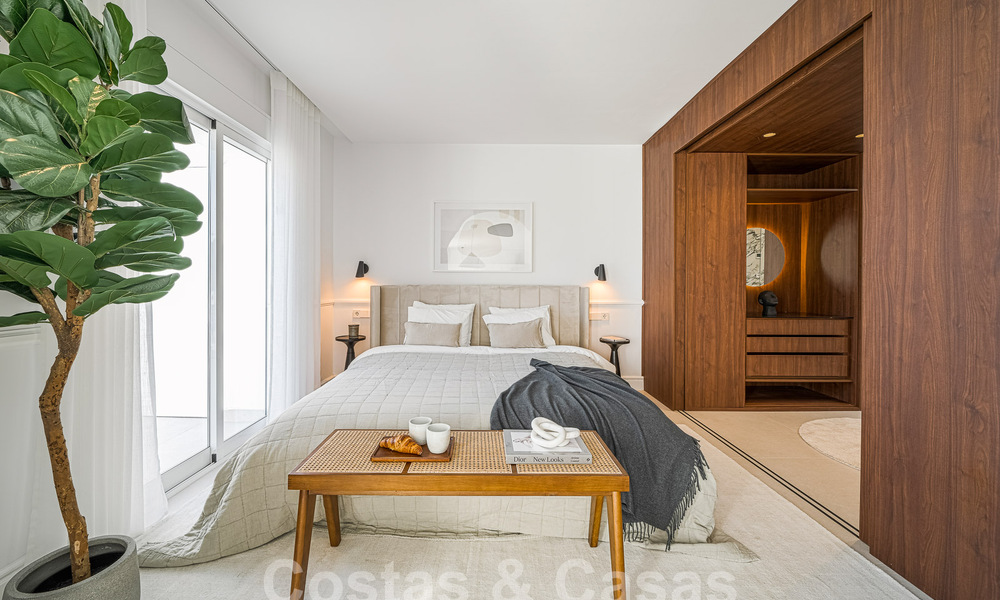 Zeer bekoorlijk en ruim luxe penthouse te koop met open zeezicht vanaf het solarium in La Quinta, Benahavis - Marbella 49997