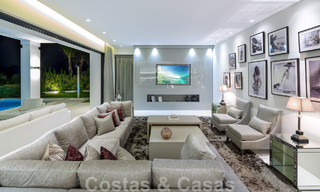 Contemporaine, vrijstaande luxevilla te koop met panoramisch berg- en zeezicht, hartje Golden Mile van Marbella 49913 