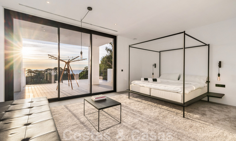 Mediterrane luxevilla te koop met een eigentijdse uitstraling en prachtig zeezicht in het exclusieve La Zagaleta Golfresort, Benahavis - Marbella 49347