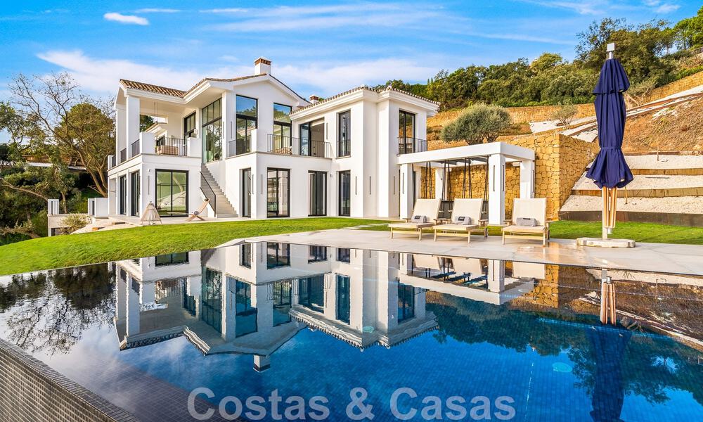 Mediterrane luxevilla te koop met een eigentijdse uitstraling en prachtig zeezicht in het exclusieve La Zagaleta Golfresort, Benahavis - Marbella 49357