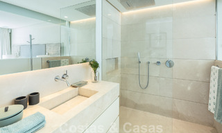 Magnifiek luxe penthouse met ruime terrassen en 4 slaapkamers te koop in Puente Romano, Golden Mile, Marbella 49723 