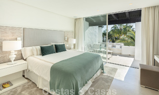 Magnifiek luxe penthouse met ruime terrassen en 4 slaapkamers te koop in Puente Romano, Golden Mile, Marbella 49734 