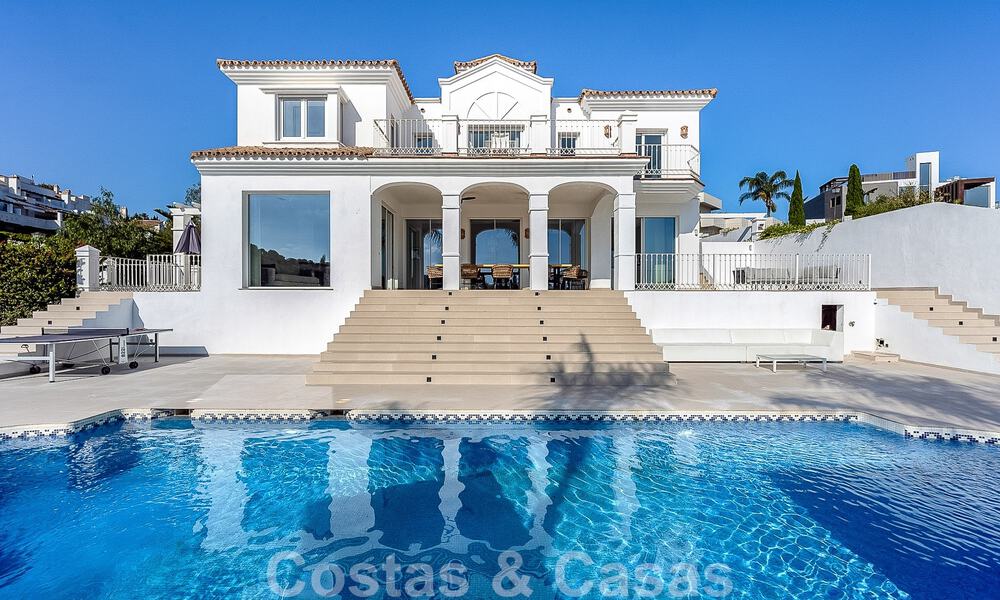 Ruime Mediterrane villa te koop gelegen in een bevoorrechte urbanisatie van Nueva Andalucia, Marbella 50552