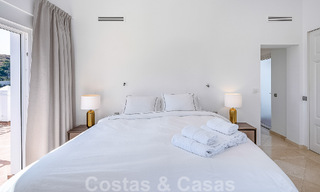 Ruime Mediterrane villa te koop gelegen in een bevoorrechte urbanisatie van Nueva Andalucia, Marbella 50580 