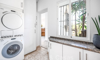 Mediterrane luxevilla te koop met 5 slaapkamers in een prestigieuze golfomgeving in Nueva Andalucia’s vallei, Marbella 50830 