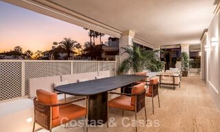 Ruim luxueus appartement te koop met 4 slaapkamers in een exclusief complex, op de prestigieuze Golden Mile, Marbella 50872 