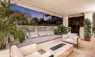 Ruim luxueus appartement te koop met 4 slaapkamers in een exclusief complex, op de prestigieuze Golden Mile, Marbella 50873 