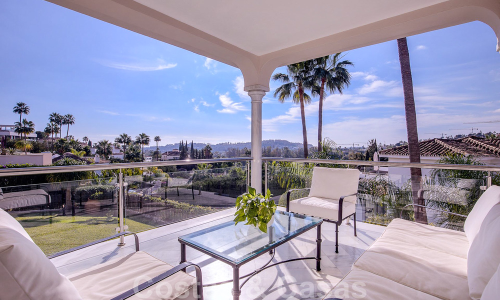 Spaanse luxevilla te koop met Mediterrane bouwstijl gelegen in het hartje van Nueva Andalucia’s golfvallei in Marbella 50646