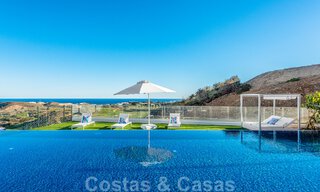 Instapklaar, ruim penthouse te koop met privézwembad en panoramisch golf- en zeezicht, grenzend a/e golfclub in Mijas, Costa del Sol 50473 