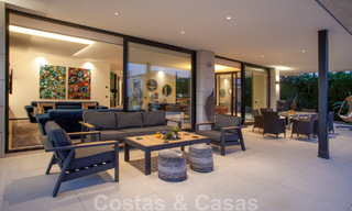 Geavanceerde designervilla in moderne stijl te koop in een afgeschermde wijk in Nueva Andalucia’s golfvallei, Marbella 50630 