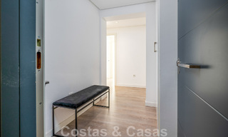 Ruim appartement te koop met ruime terrassen en een onverstoord zeezicht in Benahavis - Marbella 50701 