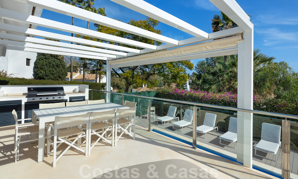 Spaanse luxevilla te koop met eigentijds Mediterrane bouwstijl gelegen in het hartje van Nueva Andalucia’s golfvallei in Marbella 51228