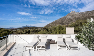 Ruime halfvrijstaande woning te koop met schitterend zeezicht, in Sierra Blanca, op de Golden Mila van Marbella 51102 