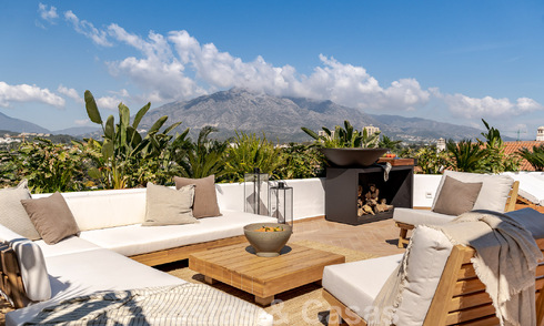 Volledig gerenoveerd appartement te koop, met een groot terras, op wandelafstand van voorzieningen en zelfs Puerto Banus, Marbella 51476