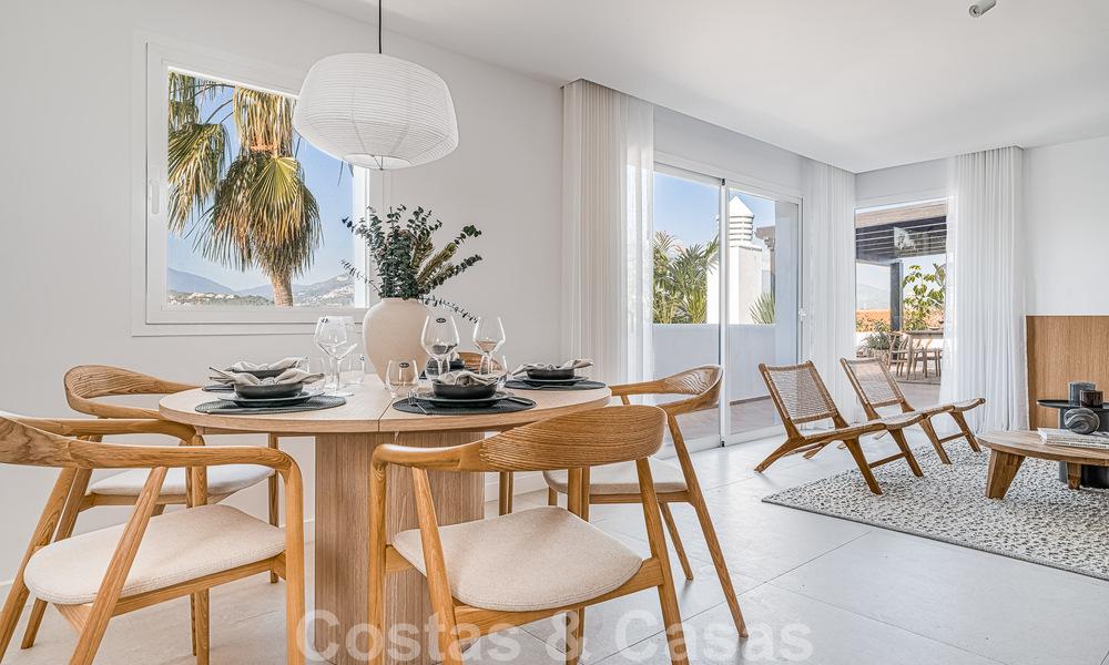 Volledig gerenoveerd appartement te koop, met een groot terras, op wandelafstand van voorzieningen en zelfs Puerto Banus, Marbella 51482