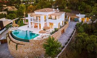 Sublieme Mediterrane luxevilla met gastenverblijf en prachtig zeezicht te koop in El Madroñal, Marbella - Benahavis 51530 