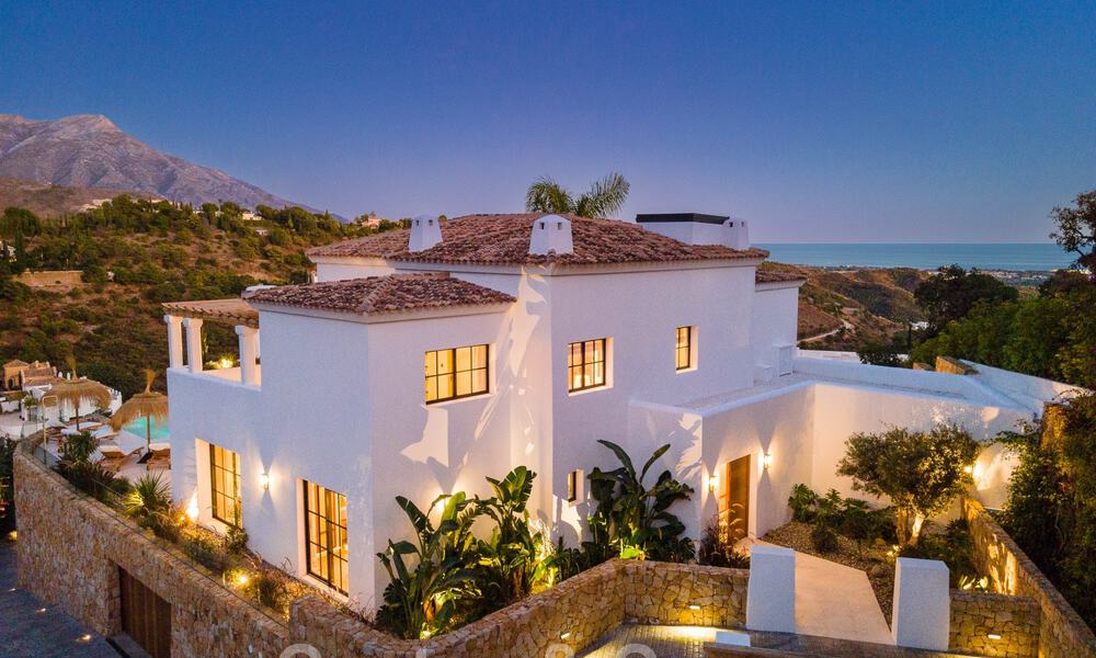 Sublieme Mediterrane luxevilla met gastenverblijf en prachtig zeezicht te koop in El Madroñal, Marbella - Benahavis 51531