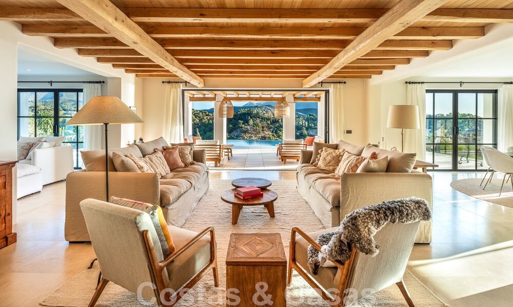 Sublieme Mediterrane luxevilla met gastenverblijf en prachtig zeezicht te koop in El Madroñal, Marbella - Benahavis 51547