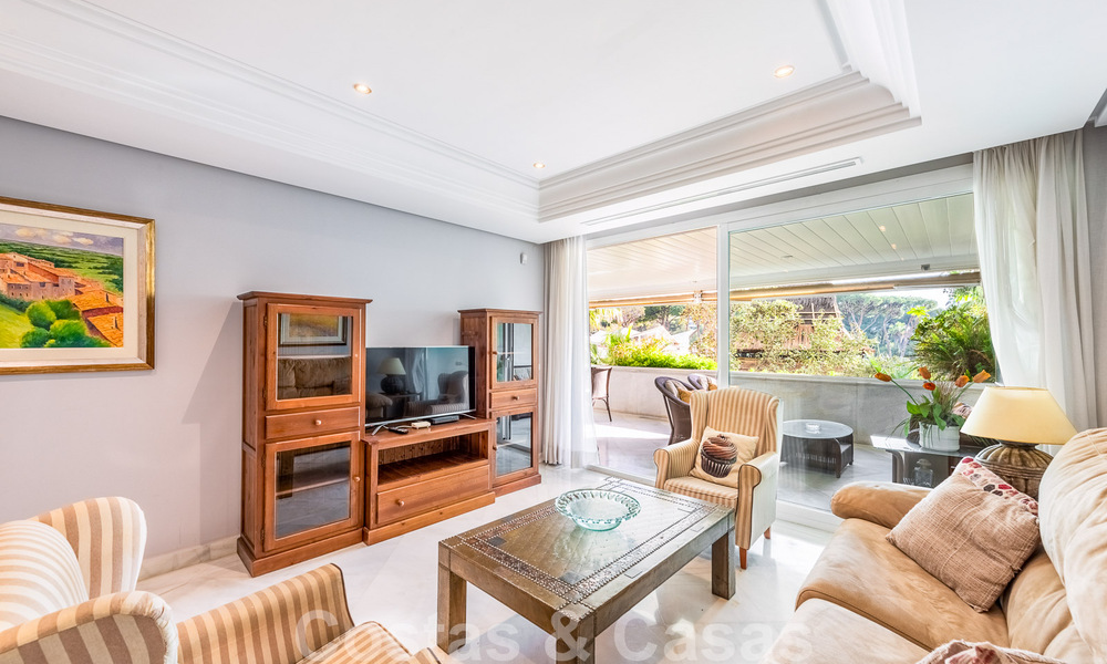 Luxe appartement in een exclusief strandcomplex op de Golden Mile aan de rand van Marbella centrum 51623