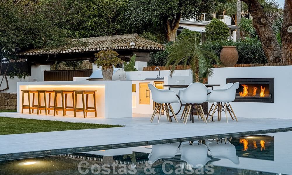 Luxueuze Andalusische villa met partieel zeezicht te koop, ten oosten van Marbella stad 52414