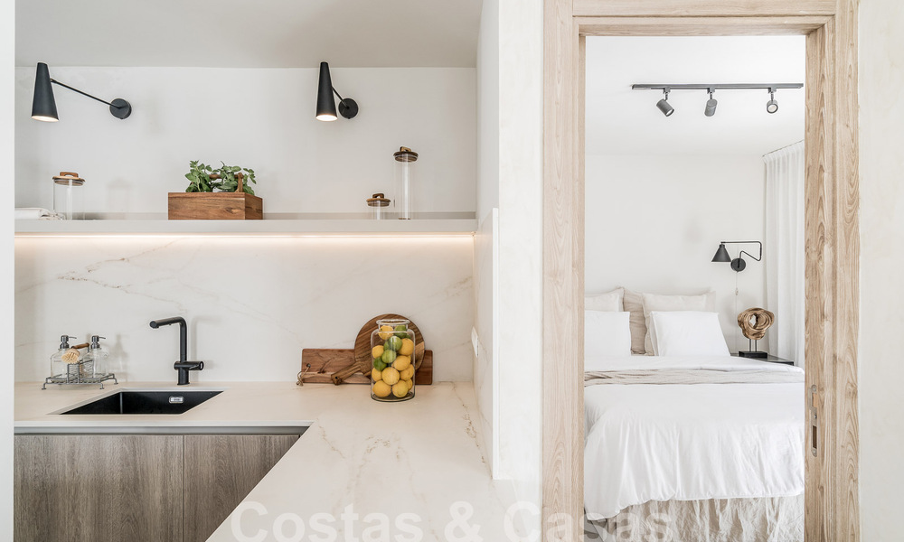 Volledig gerenoveerd appartement in een gated complex op wandelafstand van Puerto Banus, Marbella 52694