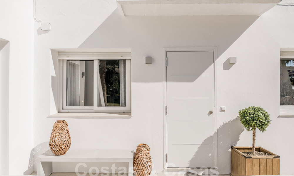 Volledig gerenoveerd appartement in een gated complex op wandelafstand van Puerto Banus, Marbella 52709