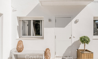 Volledig gerenoveerd appartement in een gated complex op wandelafstand van Puerto Banus, Marbella 52709 
