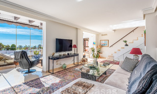 Penthouse te koop in een gated urbanisatie op een steenworp van het strand op de New Golden Mile tussen Marbella en Estepona 52827 