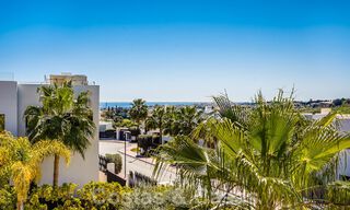 Moderne luxevilla te koop in een afgesloten wijk van de golfvallei van Nueva Andalucia, Marbella 53523 