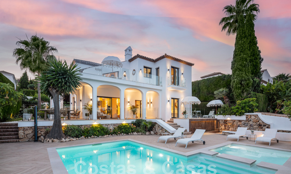 Luxueuze villa te koop met een traditionele bouwstijl gelegen in een gated community van Nueva Andalucia, Marbella 53712