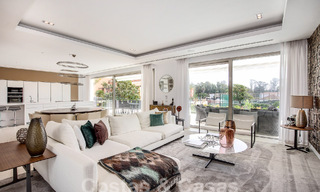 Instapklare, moderne luxevilla te koop op loopafstand van het strand in een bevoorrechte omgeving nabij Guadalmina Baja, Marbella - Estepona 53847 