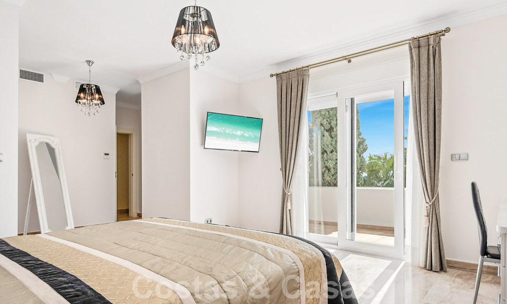 Charmante villa te koop dicht bij het strand van Elviria ten oosten van Marbella centrum 53918