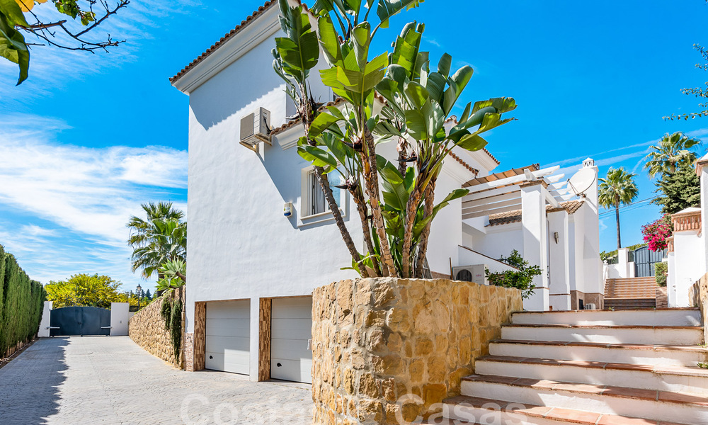 Charmante villa te koop dicht bij het strand van Elviria ten oosten van Marbella centrum 53939