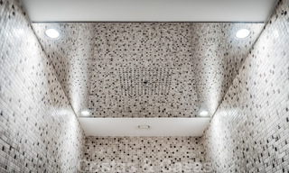 Majestueuze, hoogstaande luxevilla te koop met 7 slaapkamers in een exclusieve urbanisatie ten oosten van Marbella centrum 51995 