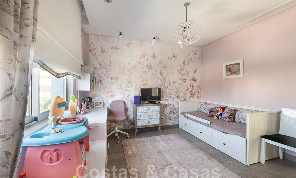 Moderne luxevilla te koop met schitterend zeezicht in een exclusieve wijk van Benahavis - Marbella 53369