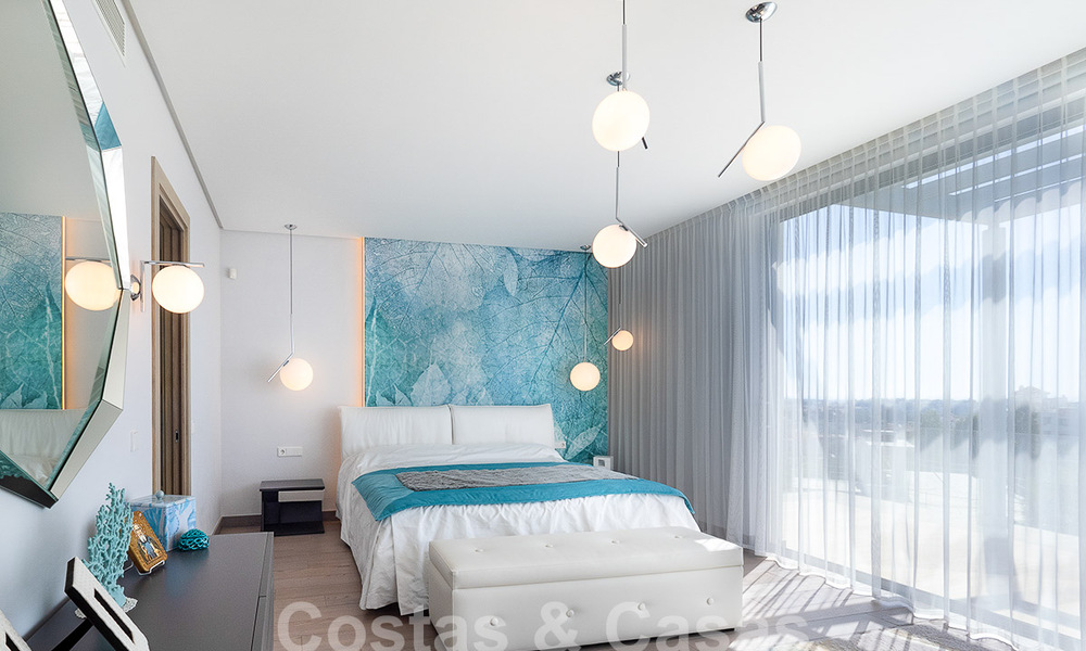 Moderne luxevilla te koop met schitterend zeezicht in een exclusieve wijk van Benahavis - Marbella 53375