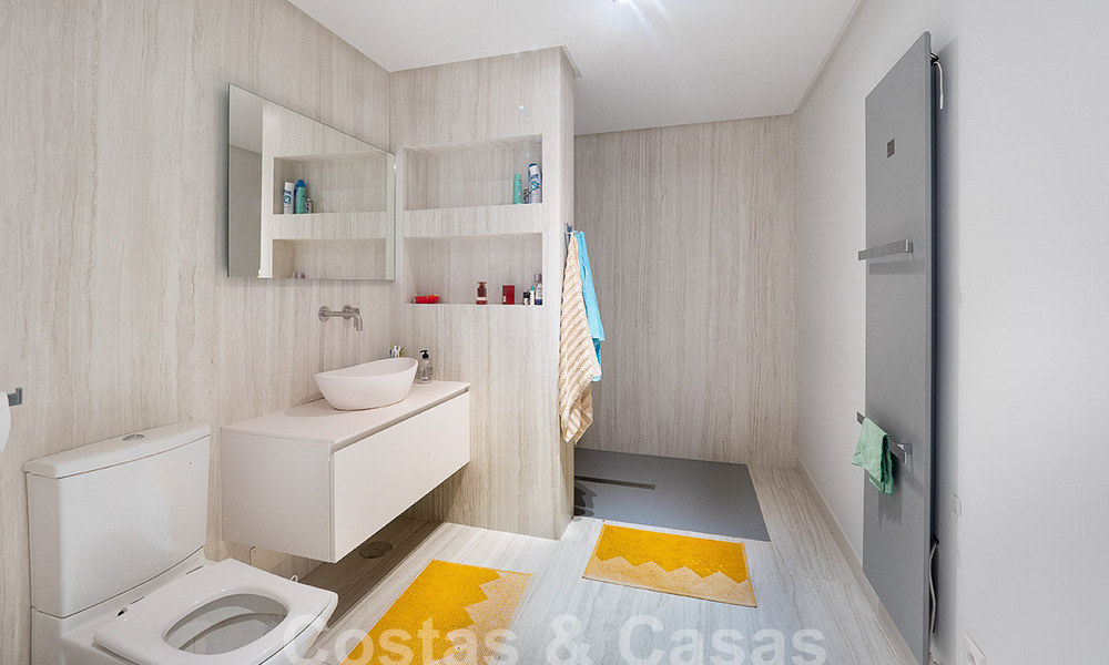 Moderne luxevilla te koop met schitterend zeezicht in een exclusieve wijk van Benahavis - Marbella 53383