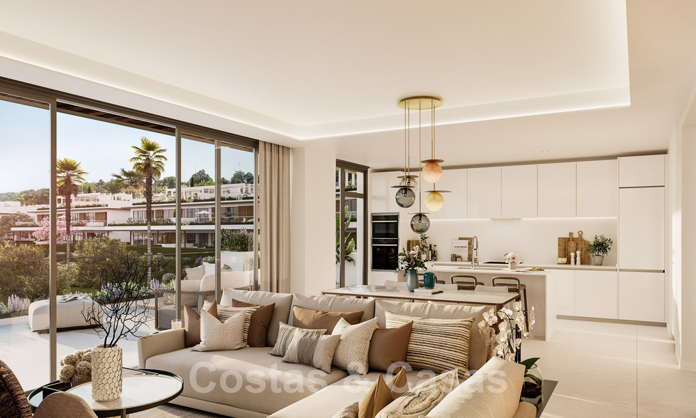 Nieuw project met prestige appartementen te koop met eigen zwembad, grenzend aan de golfbaan in Oost-Marbella 52424