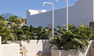 Verfijnd luxepenthouse te koop in een eerstelijnsstrand complex op de New Golden Mile tussen Marbella en Estepona 53001 