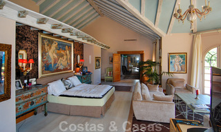 Majestueuze exclusieve villa te koop, eerstelijns strand, tussen Marbella en Estepona 29629 