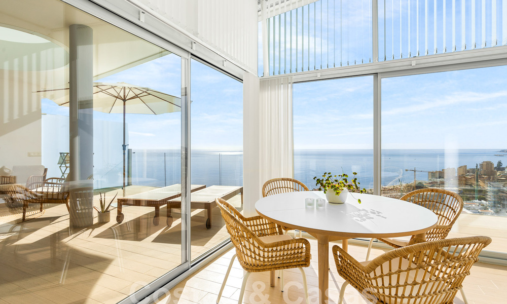 Uitmuntend en modern penthouse te koop met open zeezicht en op wandelafstand van het strand in Fuengirola - Benalmadena, Costa del Sol 54282