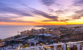 Uitmuntend en modern penthouse te koop met open zeezicht en op wandelafstand van het strand in Fuengirola - Benalmadena, Costa del Sol 54297 