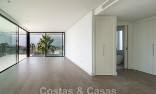 Modernistische luxevilla te koop met magnifiek uitzicht op zee en op de golfbaan in Benahavis - Marbella 54473 