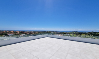 Modernistische luxevilla te koop met magnifiek uitzicht op zee en op de golfbaan in Benahavis - Marbella 54476 