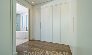 Modernistische luxevilla te koop met magnifiek uitzicht op zee en op de golfbaan in Benahavis - Marbella 54479 
